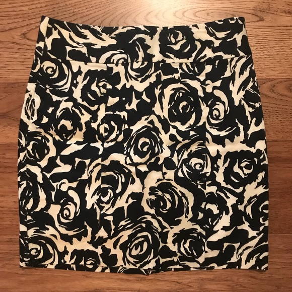 Forever 21 Mini Skirt - Picture 1 of 5